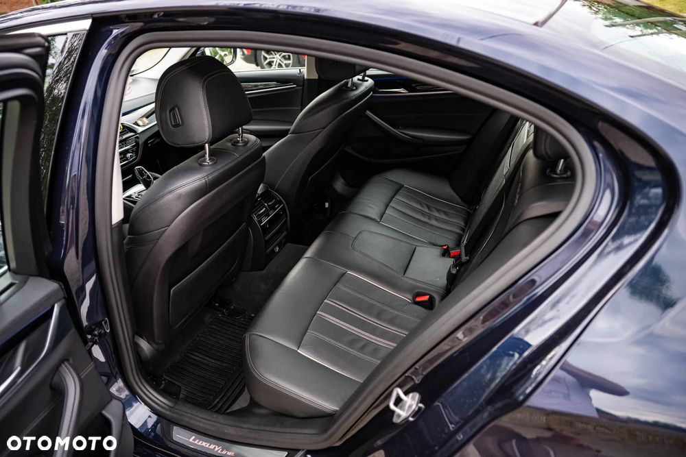 BMW Seria 5 520d Luxury Line - 18