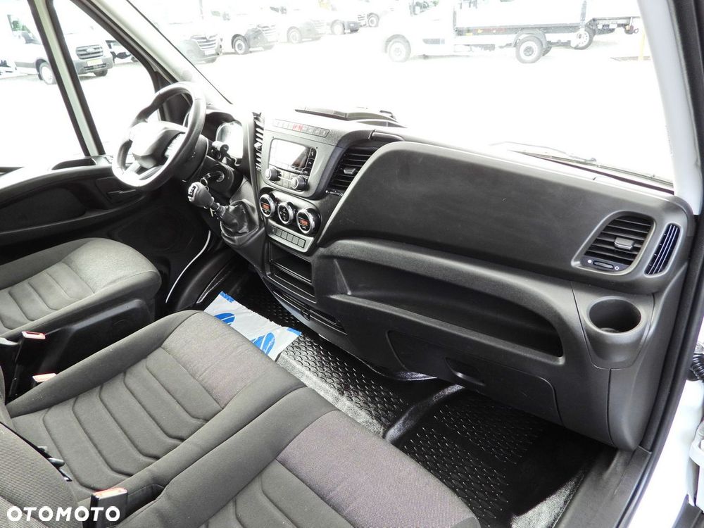 Iveco DAILY 35S18 PLANDEKA WINDA 8 PALET WEBASTO TEMPOMAT KLIMATYZACJA  180KM - 39