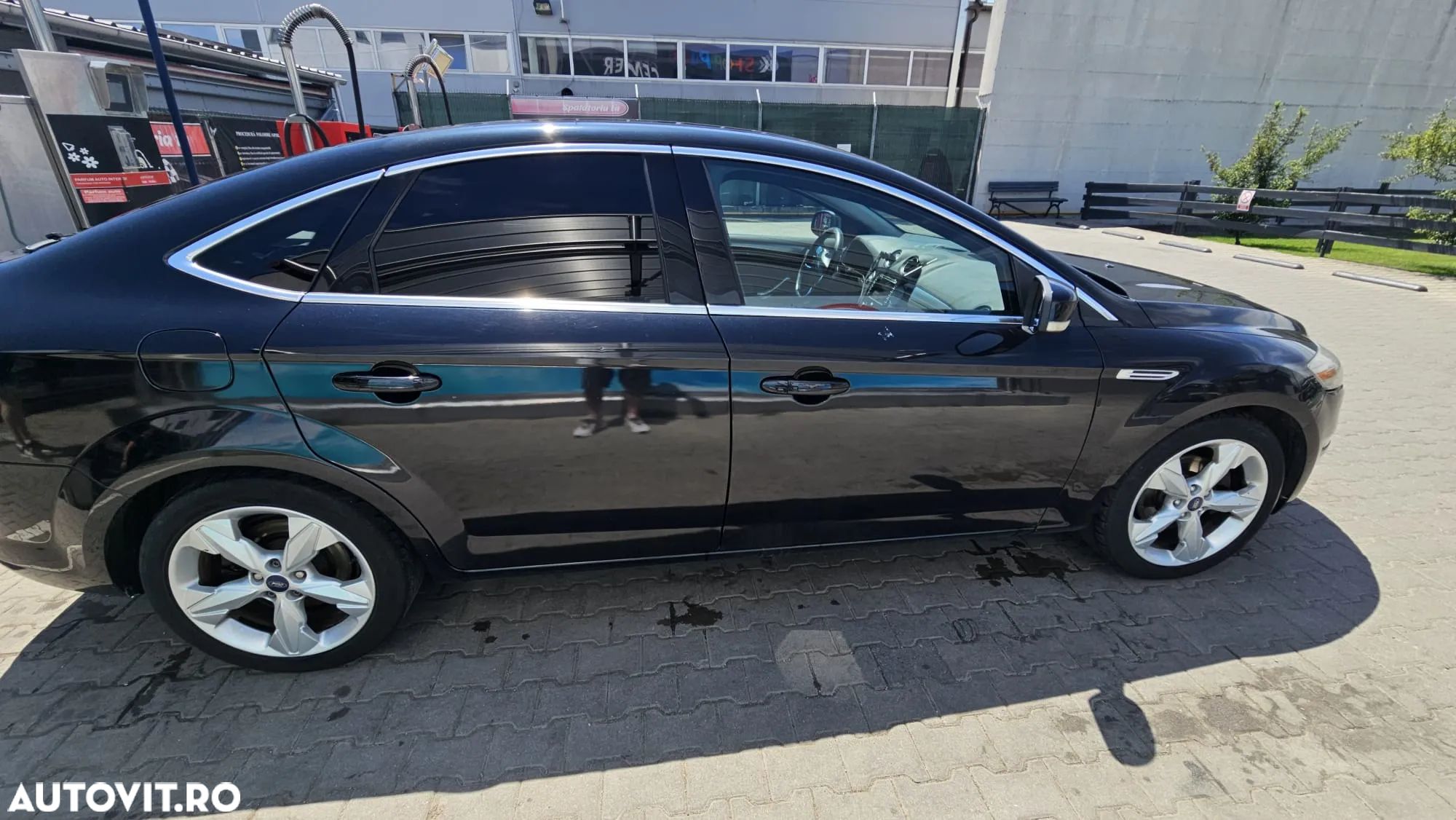 Ford Mondeo 2.0 TDCi Powershift Business Class - 1