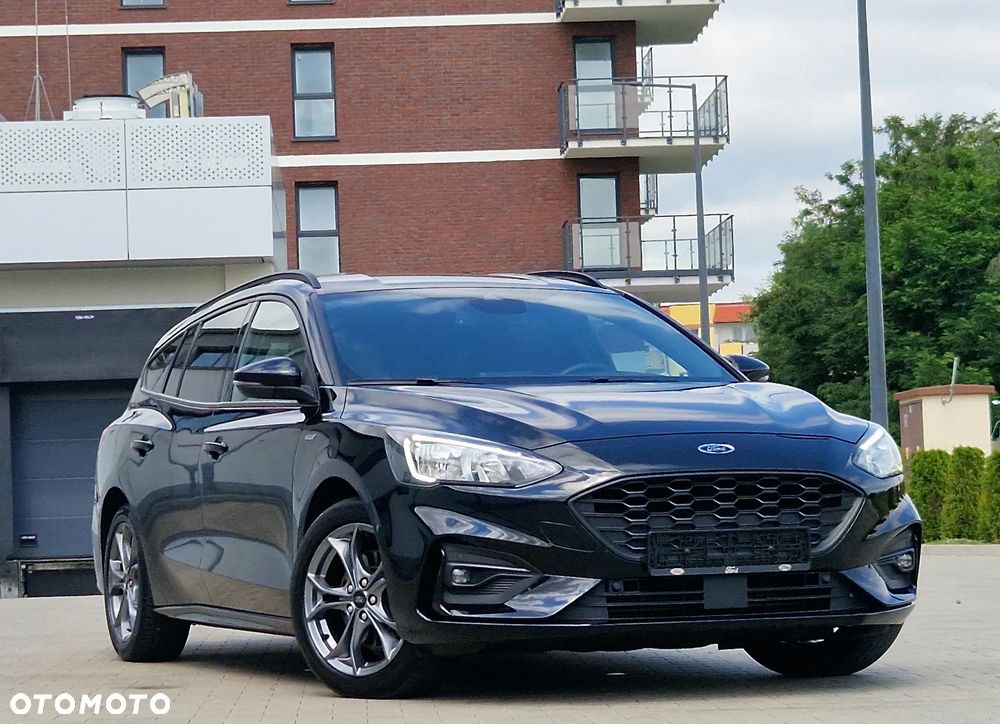 Ford Focus 1.0 EcoBoost Start-Stopp-System ST-LINE DESIGN - 3