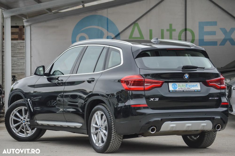 BMW X3 xDrive30i Aut. Luxury Line - 11