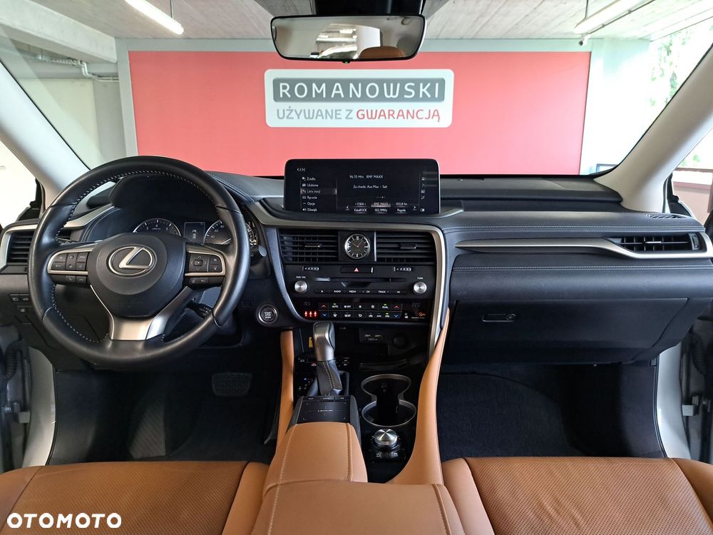 Lexus RX - 19