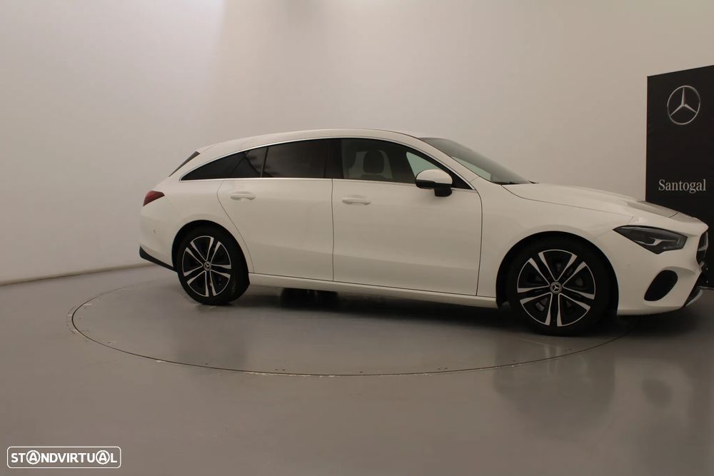 Mercedes-Benz CLA 180 d Shooting Brake Progressive Aut. - 3