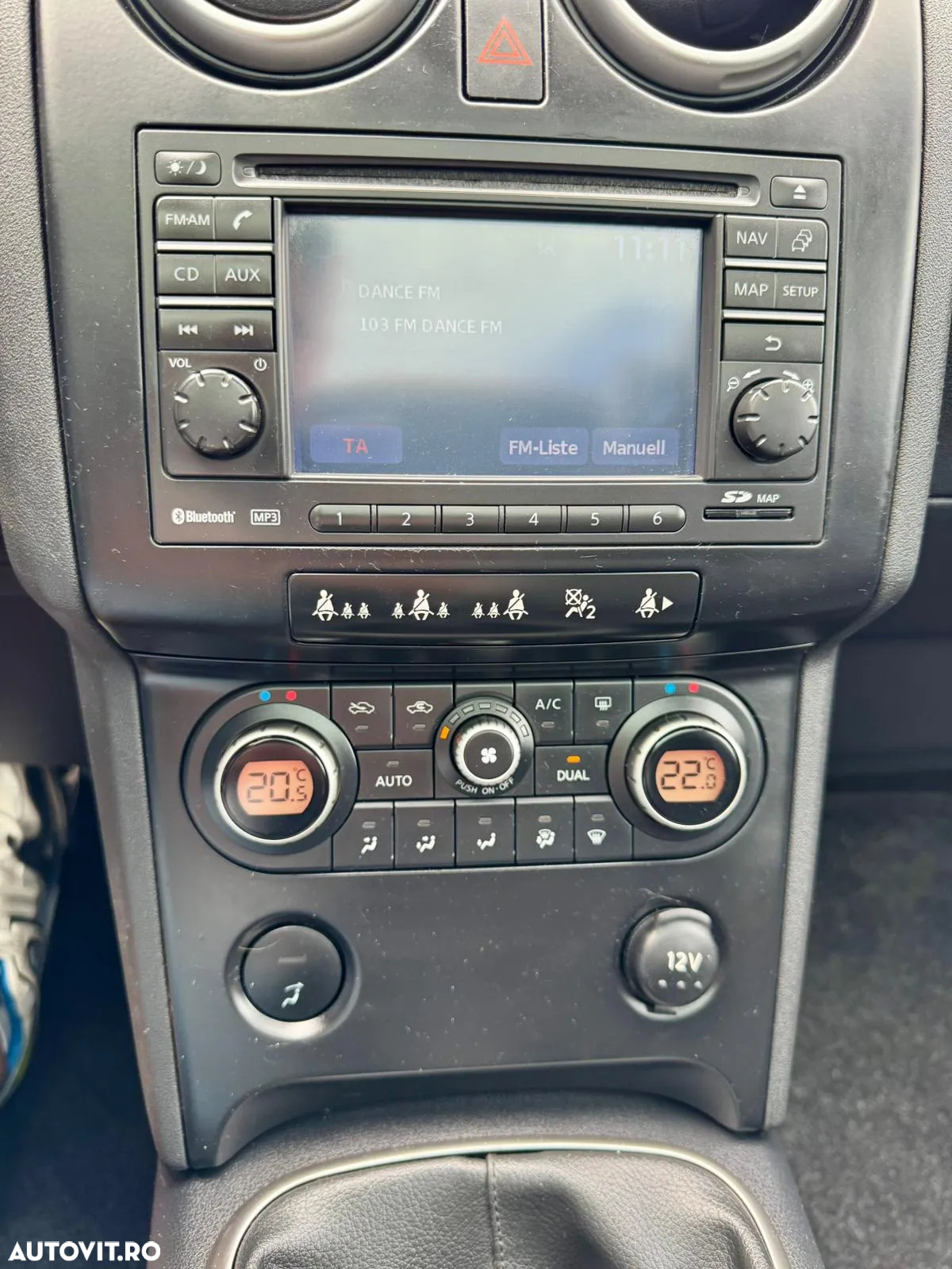 Nissan Qashqai 1.5 DCI TEKNA - 33