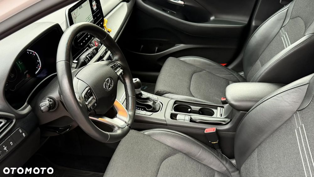 Hyundai i30 1.5 T-GDI 48V Premium DCT - 16