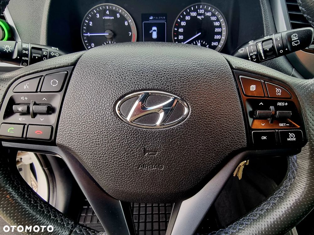 Hyundai Tucson blue 1.6 GDi 2WD Navi - 25