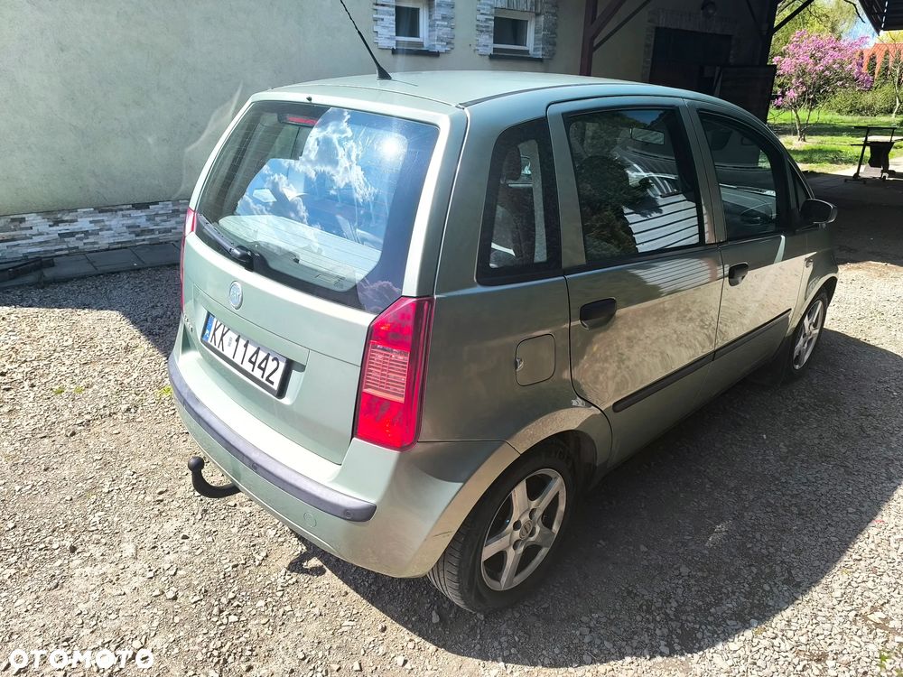 Fiat Idea - 5