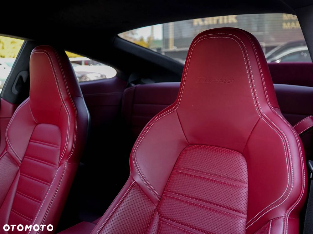 Porsche 911 911Turbo - 21