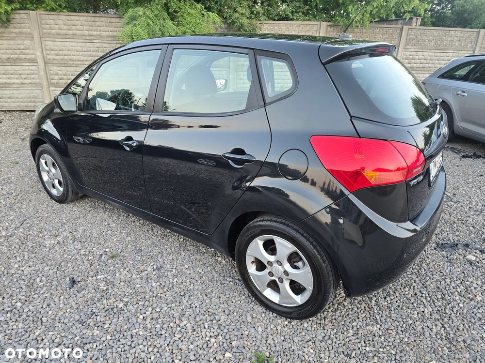 Kia Venga 1.4 CRDi 90 Attract - 10