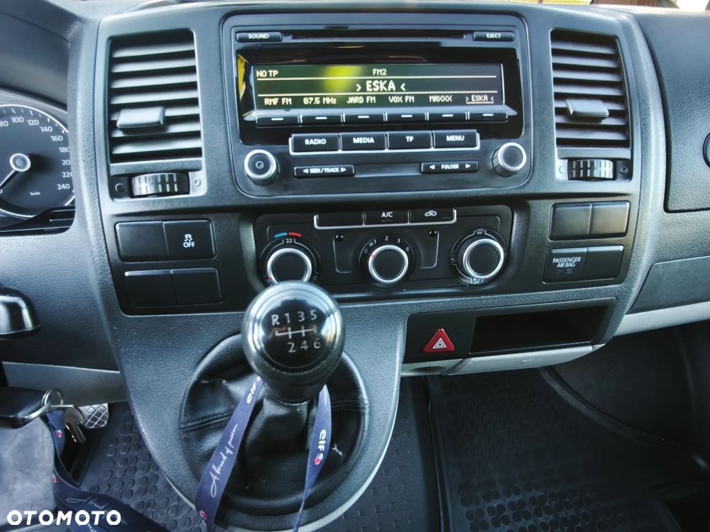 Volkswagen Transporter - 10
