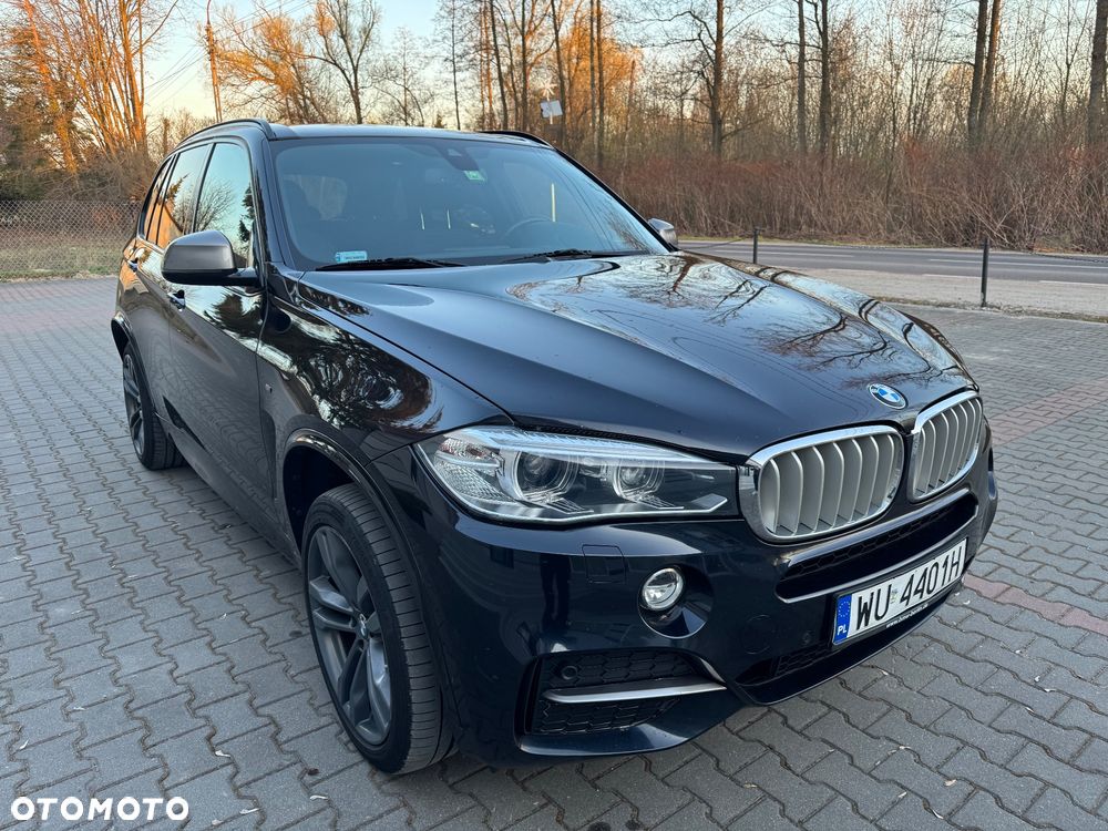 BMW X5 M M50d Sport-Aut - 2