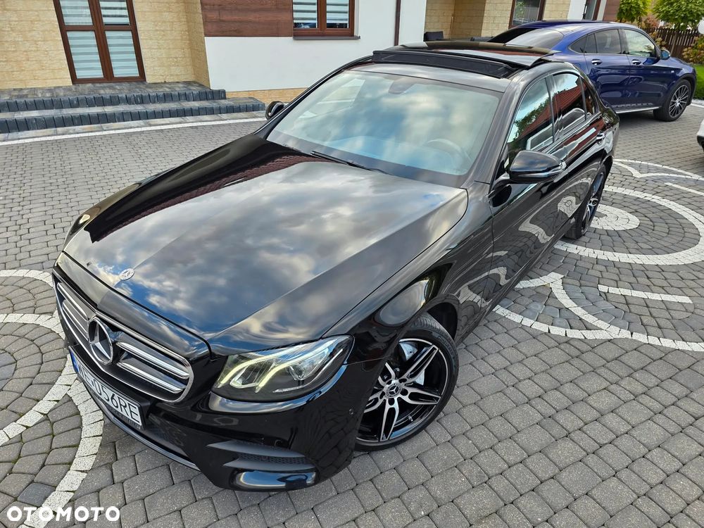 Mercedes-Benz Klasa E 220 d 4-Matic 9G-TRONIC - 5