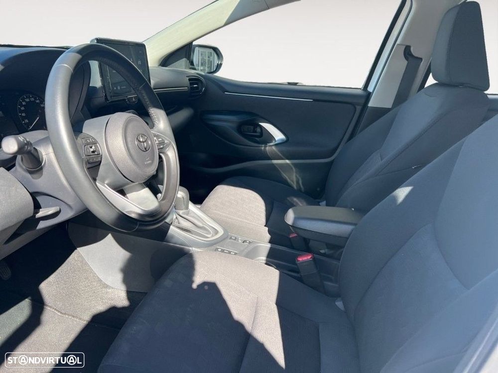 Toyota Yaris - 9