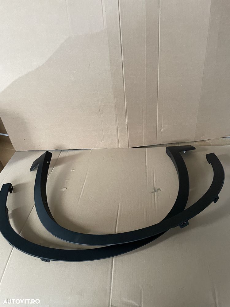 Overfender  aripa BMW X1 F48 ornament aripa bara - 2