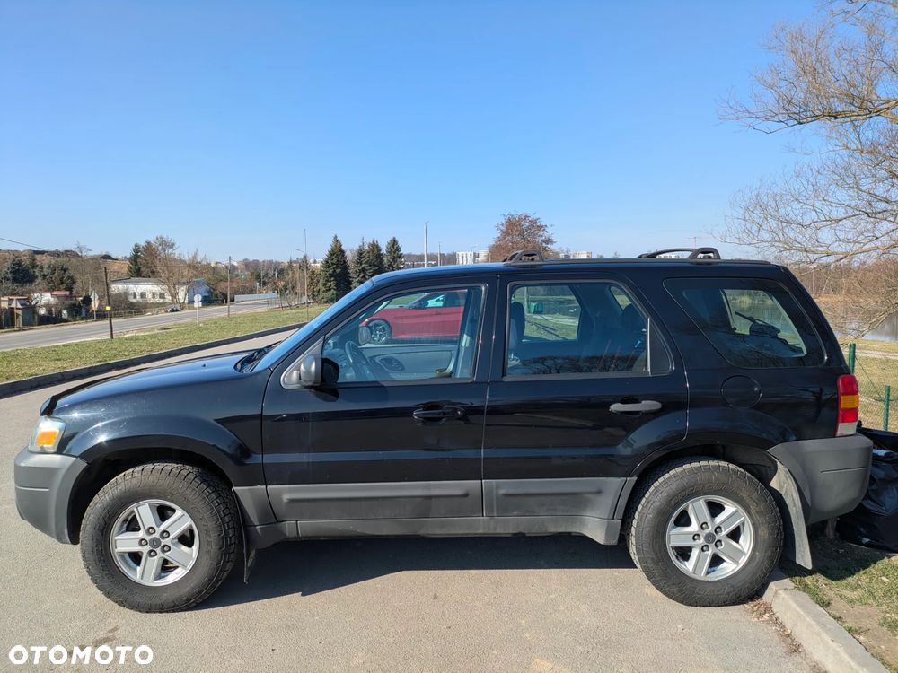 Ford Escape 2.3 XLS - 7