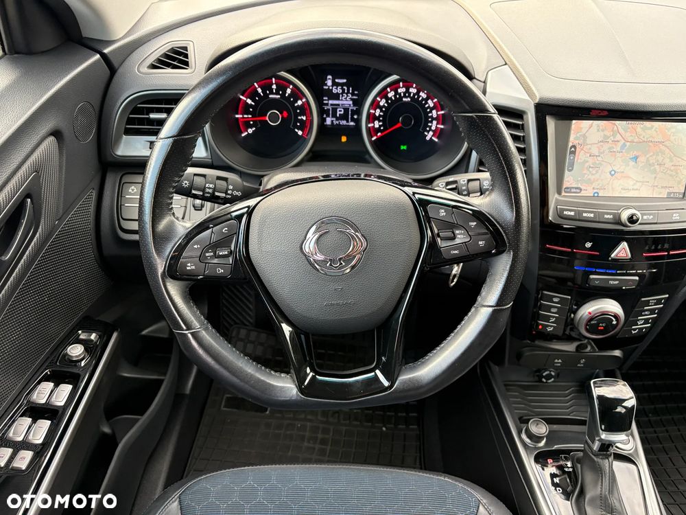 SsangYong/KGM XLV 1.6 Crystal - 9