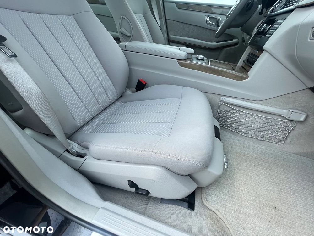 Mercedes-Benz Klasa E 350 CGI 7G-TRONIC Elegance - 11