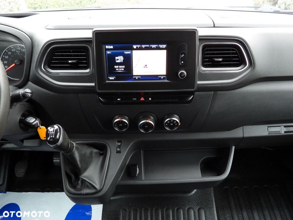 Renault MASTER SKRZYNIA PODWÓJNA KABINA DOKA 7 MIEJSC TEMPOMAT NAWIGACJA LEDY KLIMATYZACJA  135KM - 29