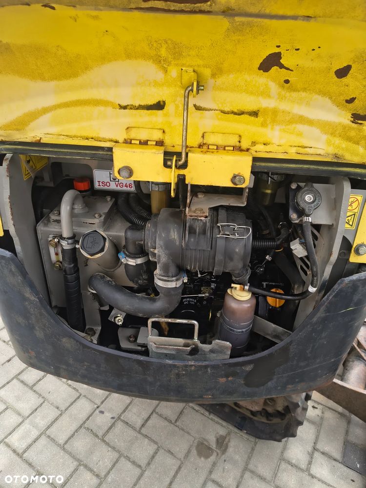 Yanmar SV15 - 5
