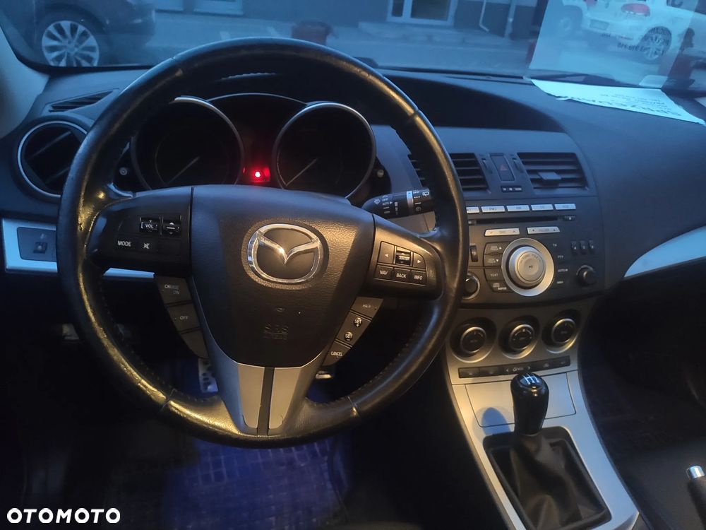Mazda 3 - 6