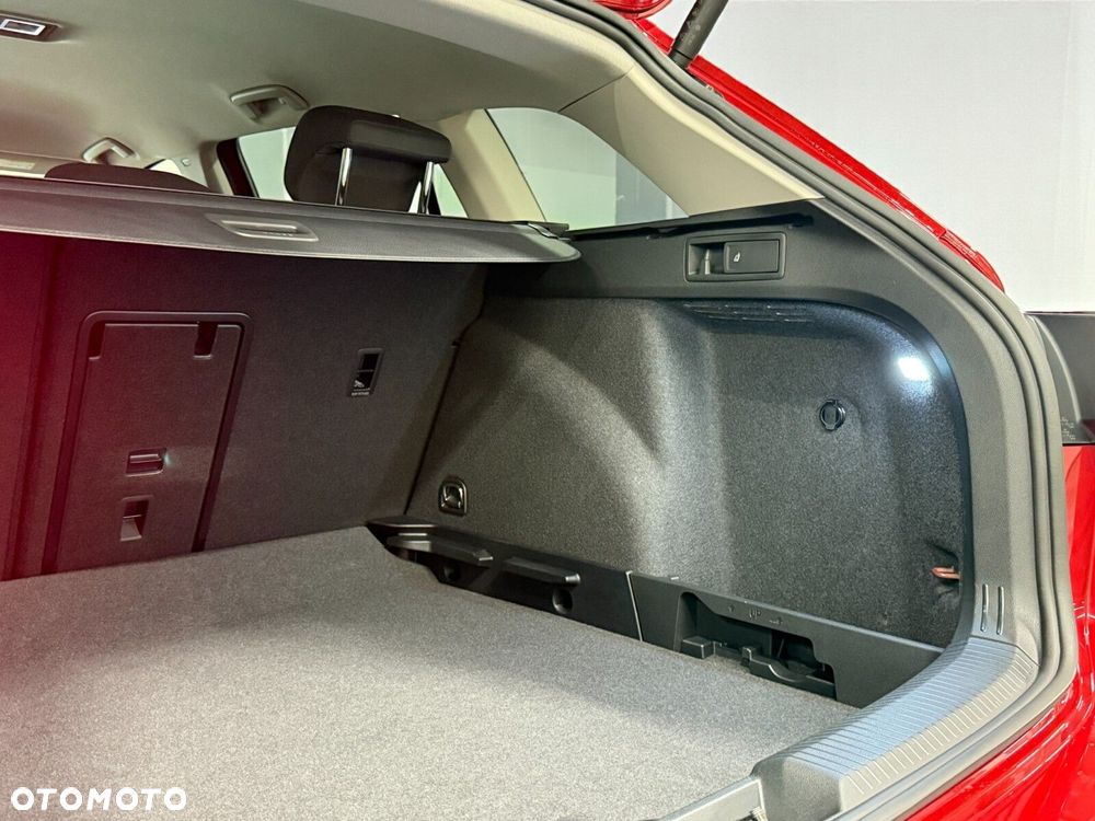 Volkswagen Golf - 12