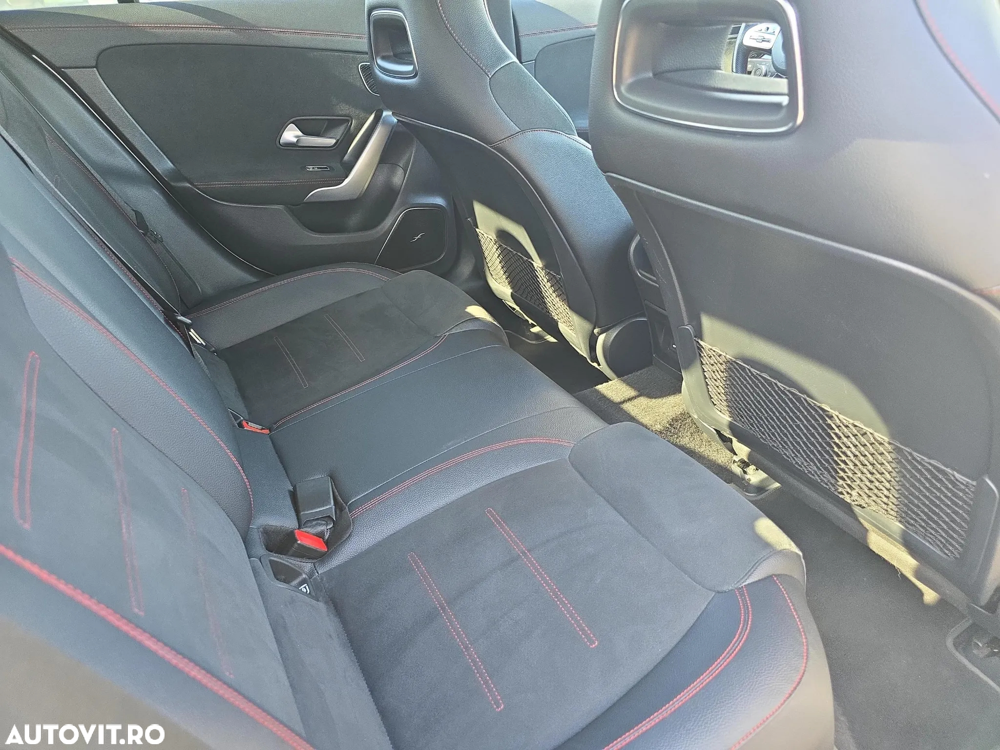 Mercedes-Benz CLA 220 d Coupe Aut. - 27