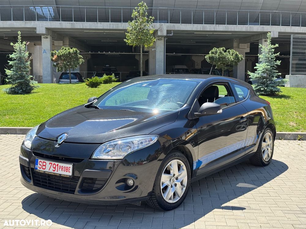 Renault Megane dCi 90 FAP Paris - 1