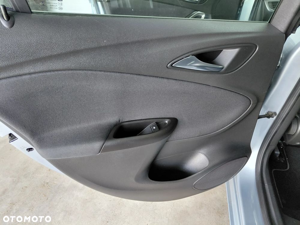 Opel Astra 1.6 CDTI Enjoy S&S - 24