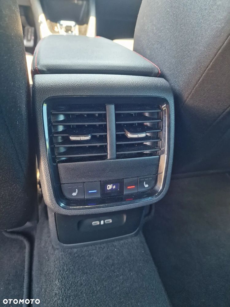 Skoda Octavia 2.0 TDI RS DSG - 19