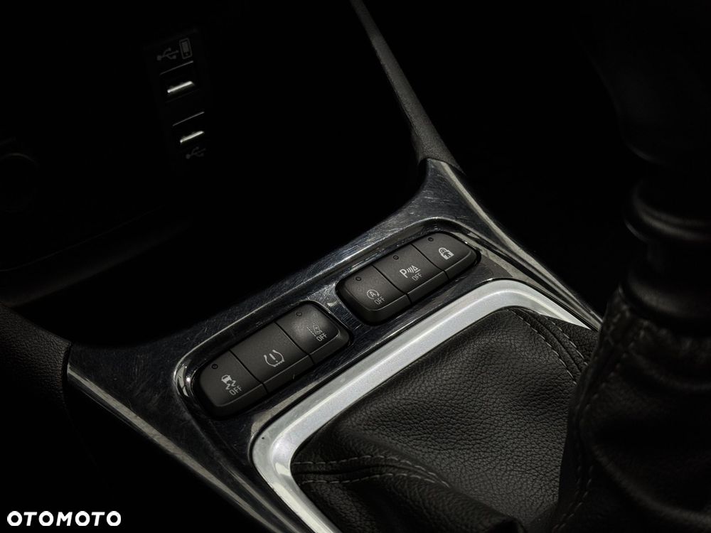 Opel Crossland X - 25