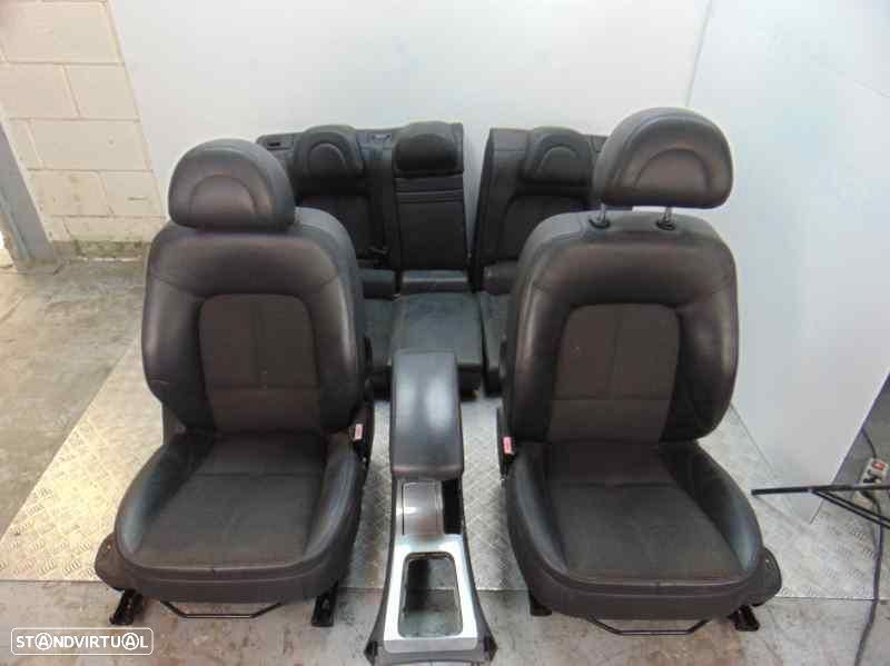 CONJUNTO COMPLETO DE BANCOS PEUGEOT 407 SW - 1