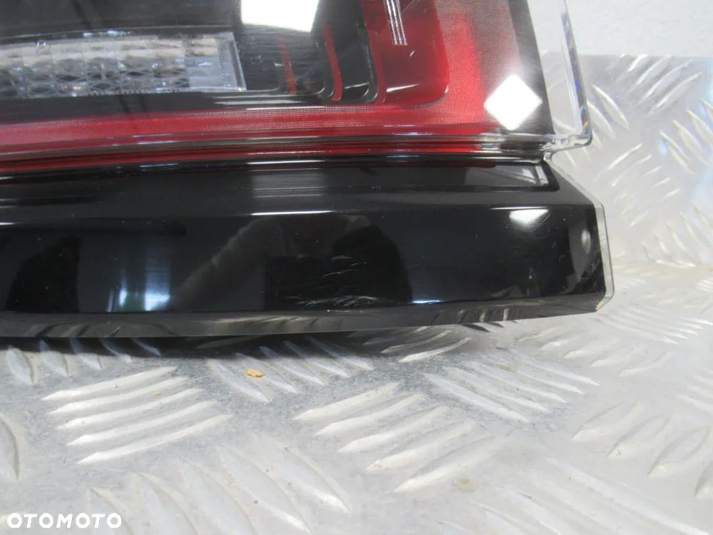 LAMPA TYLNA TYŁ LEWA RANGE ROVER VELAR LED 2017- - 7