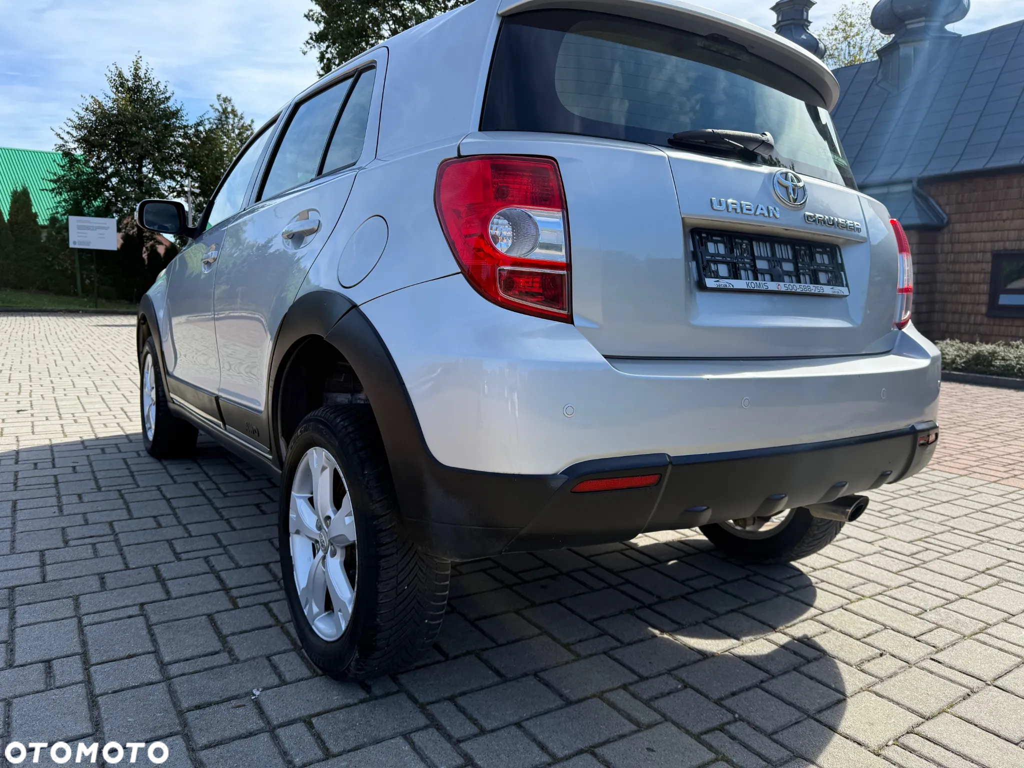 Toyota Urban Cruiser 1.4 D-4D 4x4 - 5