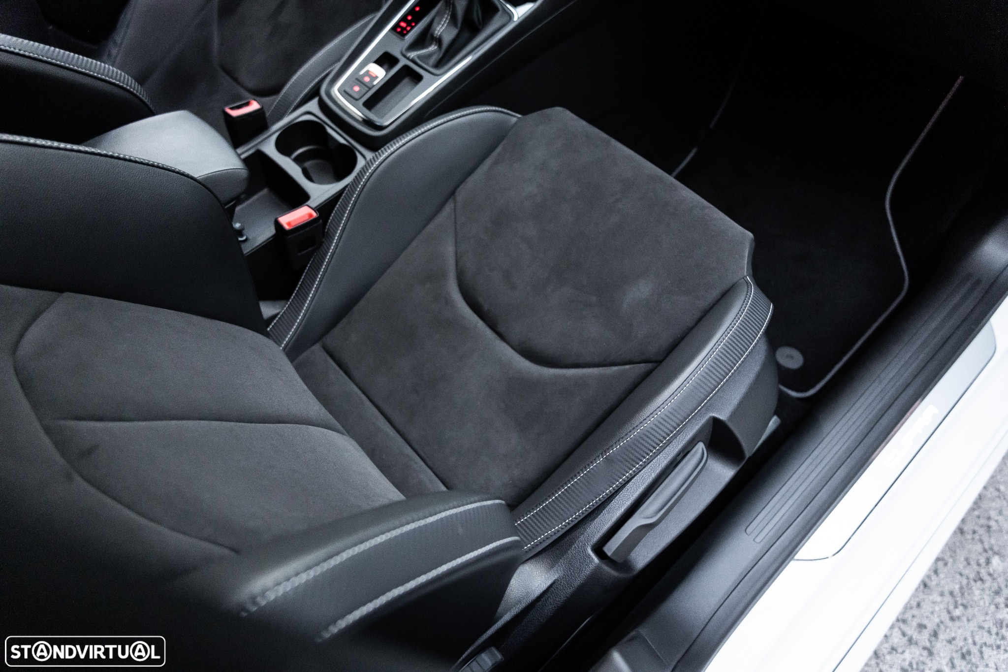 SEAT Leon 2.0 TSI OPF DSG Cupra Edition Silver - 27