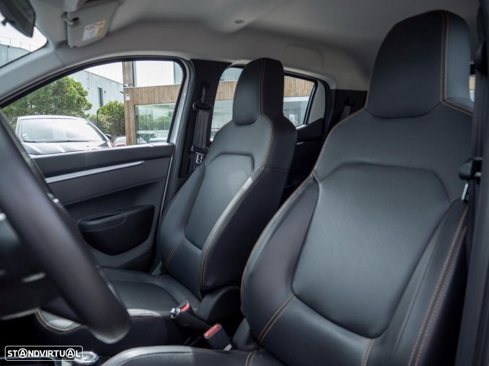 Dacia Spring Comfort Plus - 25