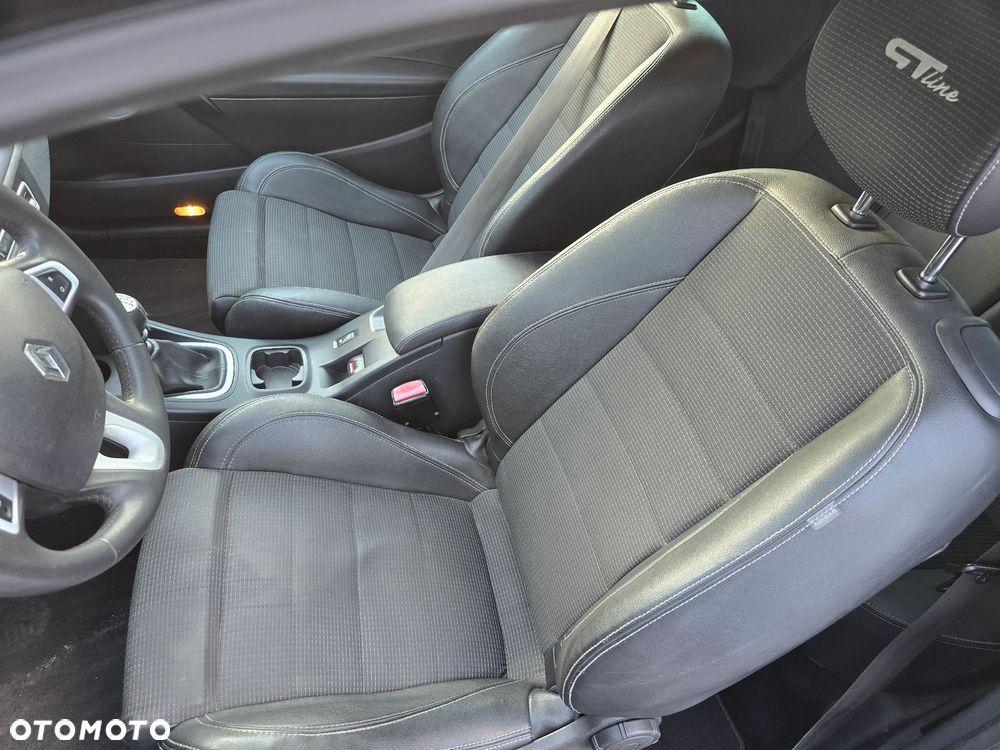 Renault Megane 1.9 dCi Exception - 12