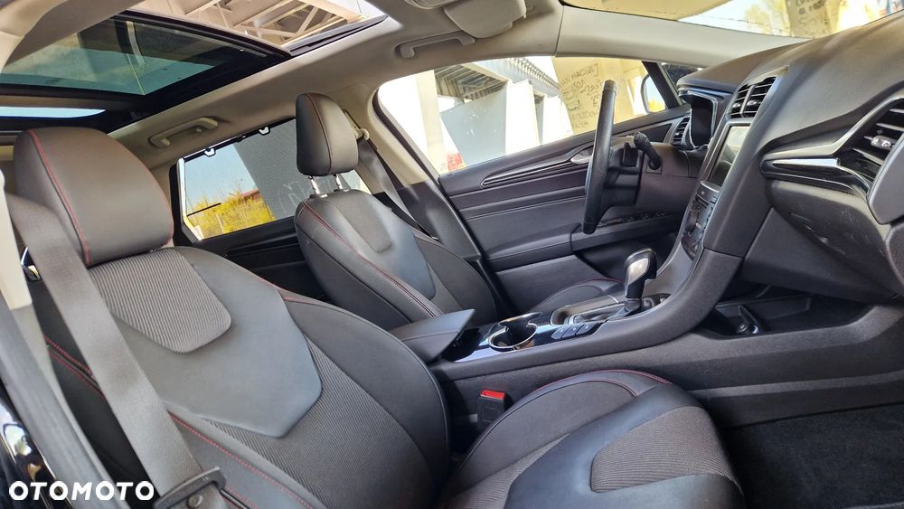 Ford Mondeo 2.0 EcoBlue ST-Line - 22