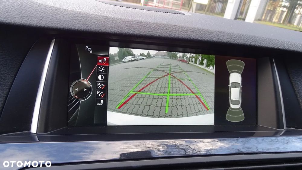 BMW Seria 5 520d Sport - 23