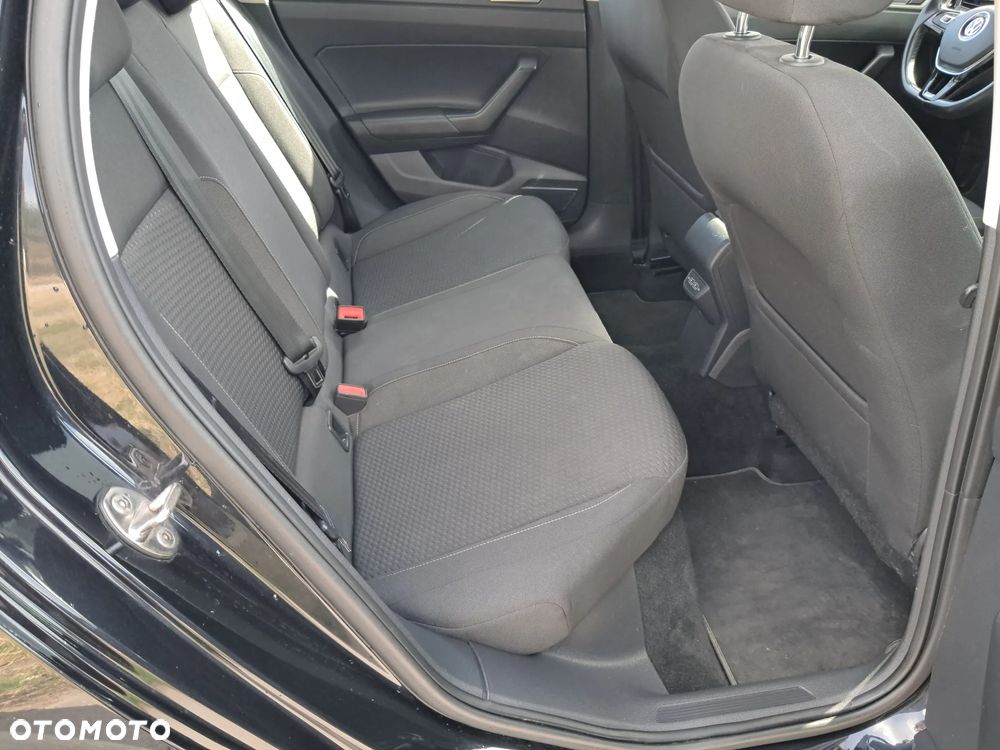 Volkswagen Polo 1.6 TDI SCR DSG Comfortline - 19
