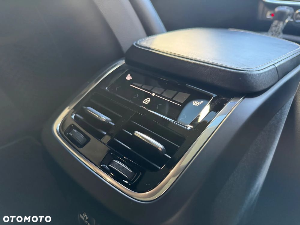 Volvo V90 T5 R-Design - 13