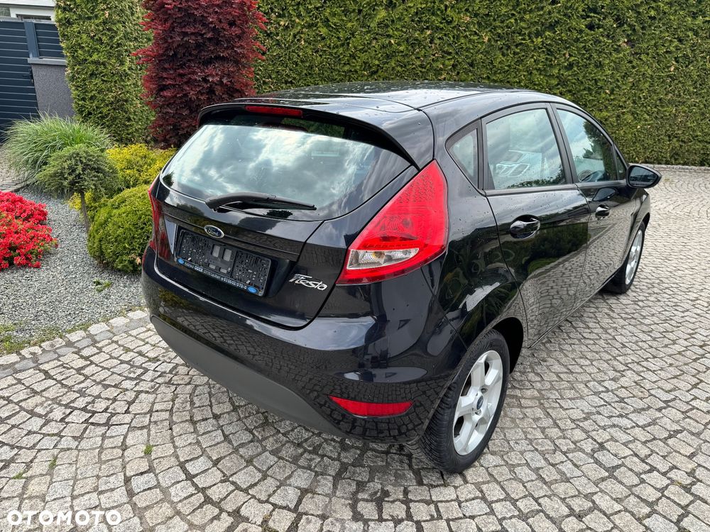 Ford Fiesta - 13