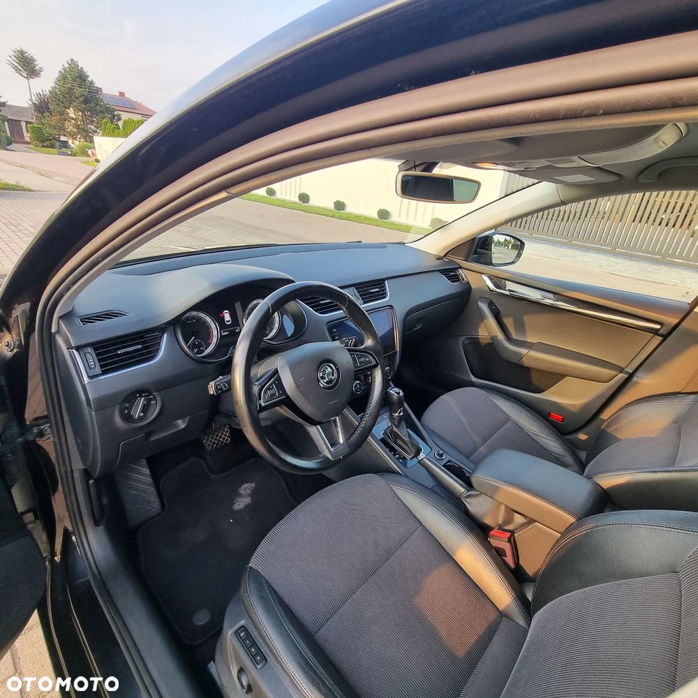 Skoda Octavia 1.6 TDI DSG Premium Edition - 13