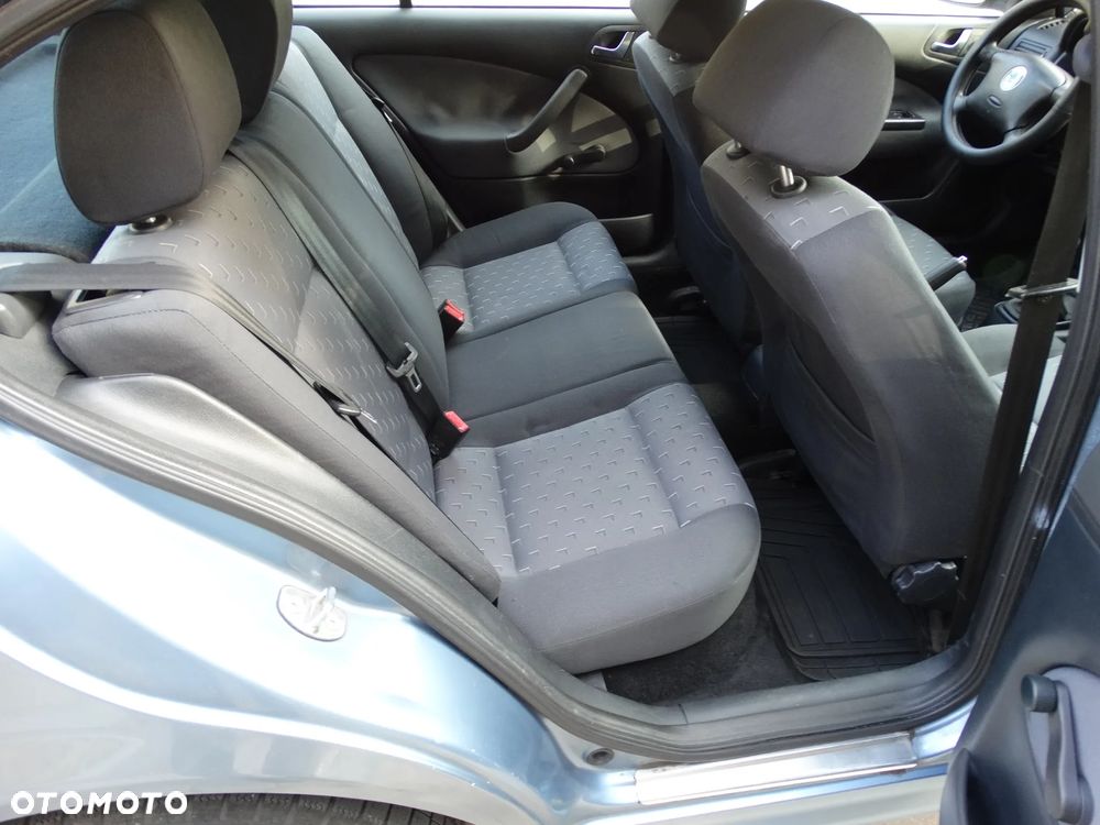 Skoda Octavia 1.9 TDI Tour Plus Ice+ - 34