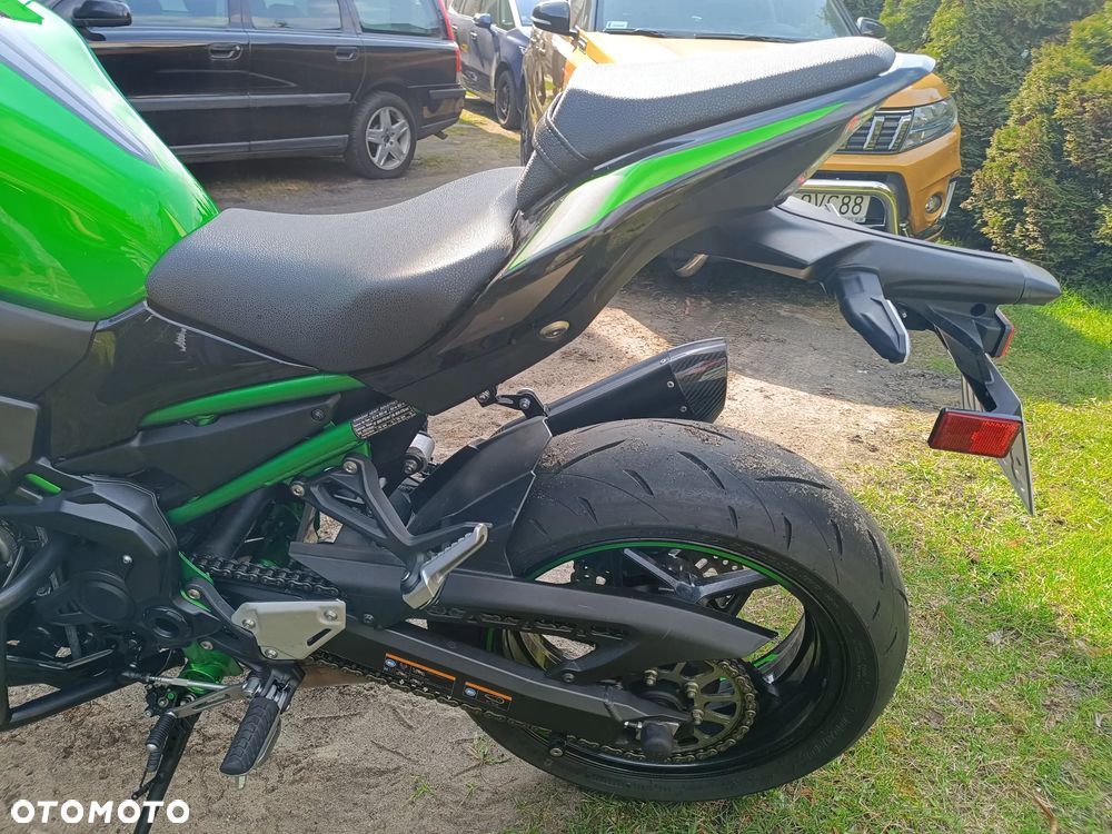 Kawasaki ZR - 7