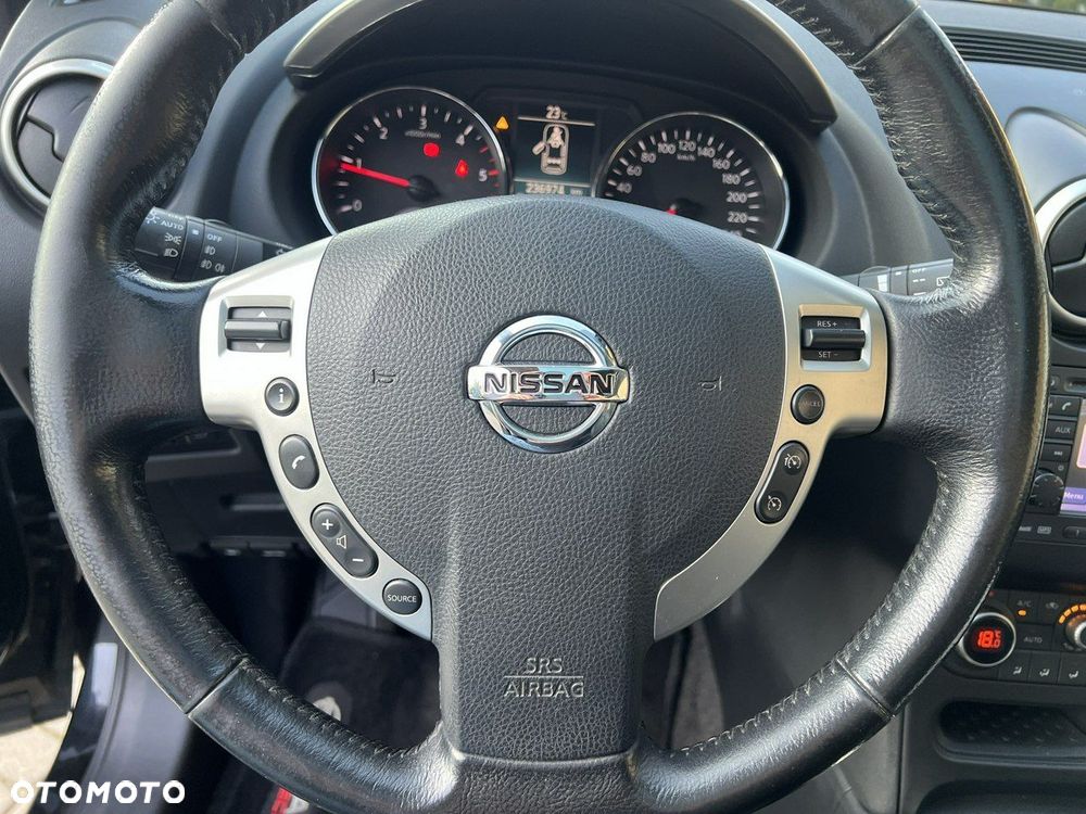 Nissan Qashqai - 14