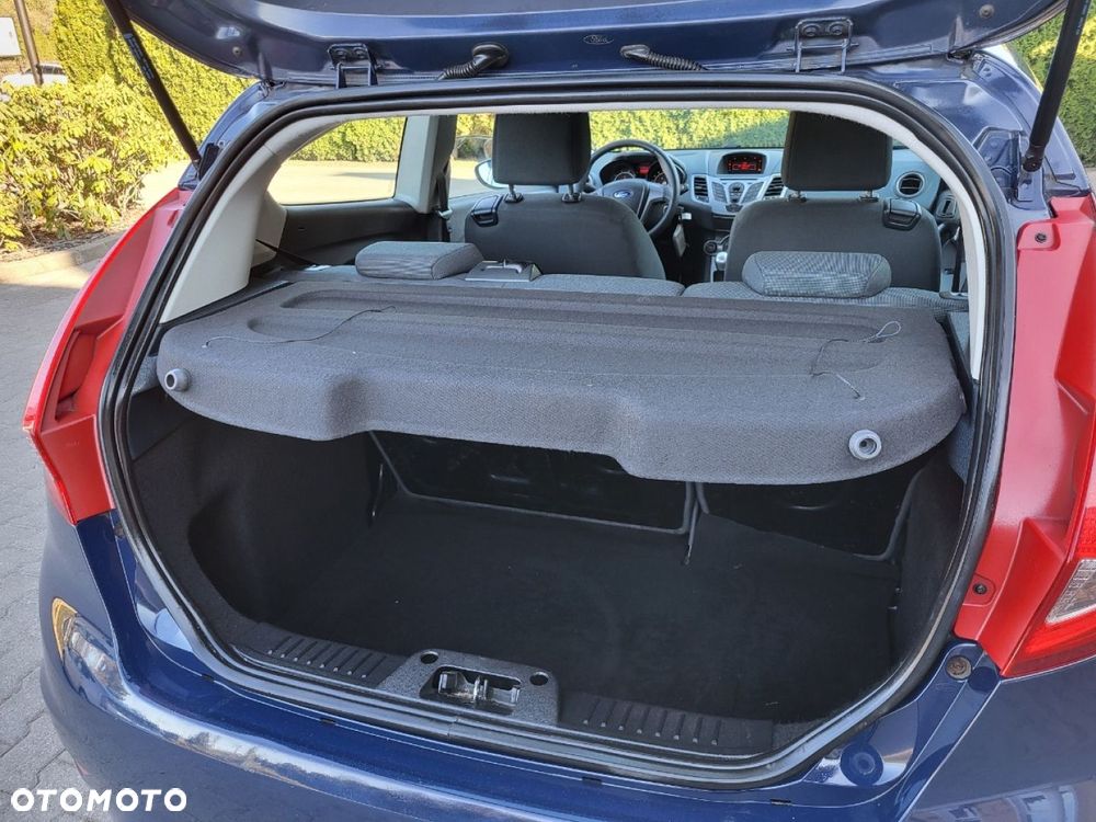 Ford Fiesta - 11
