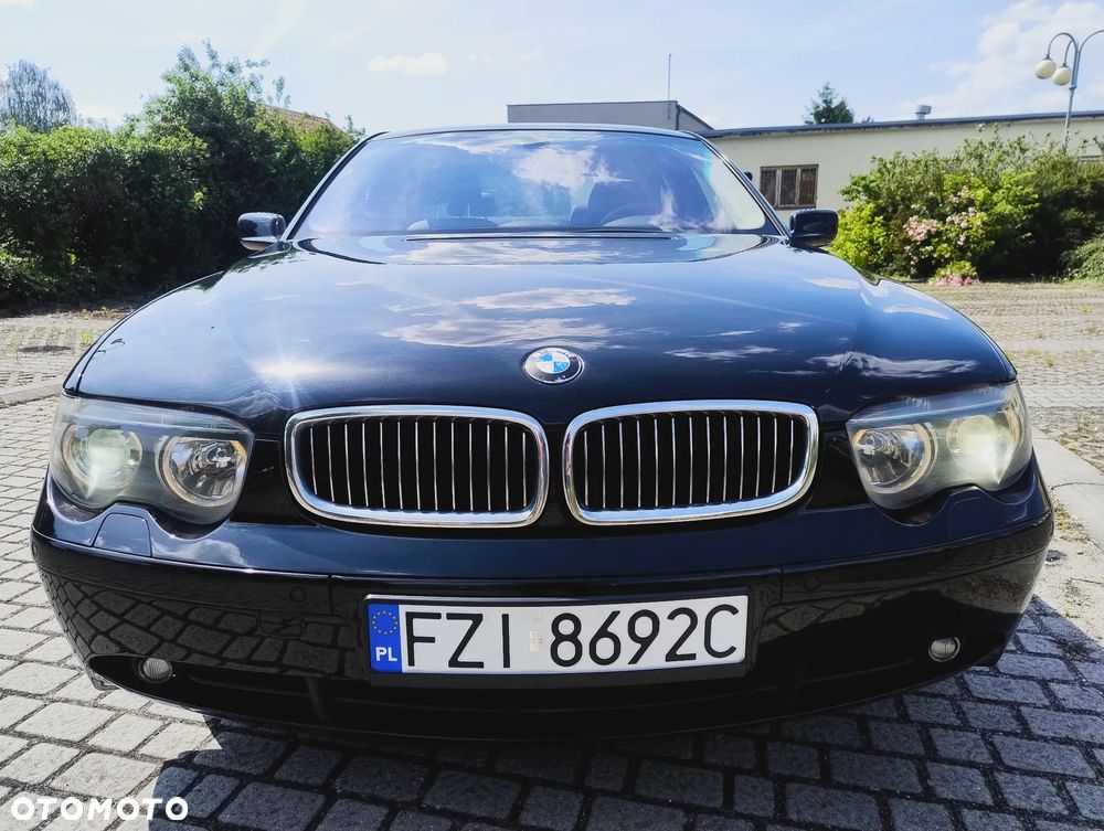 BMW Seria 7 740d - 8