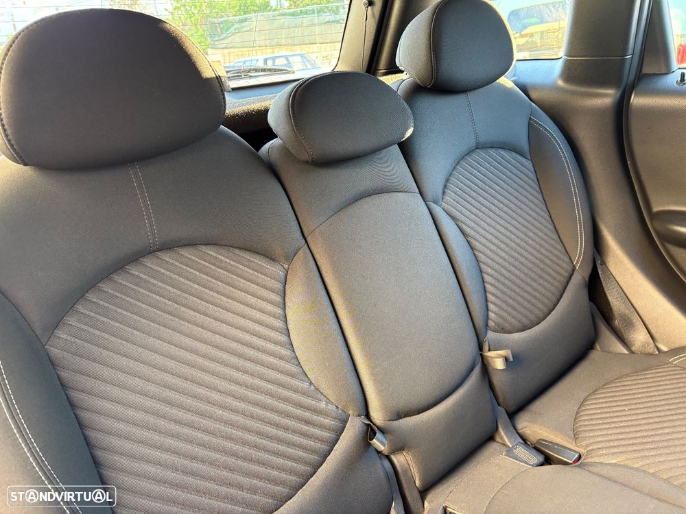 MINI Countryman Cooper D - 5