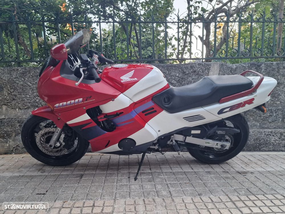 Honda CBR - 2