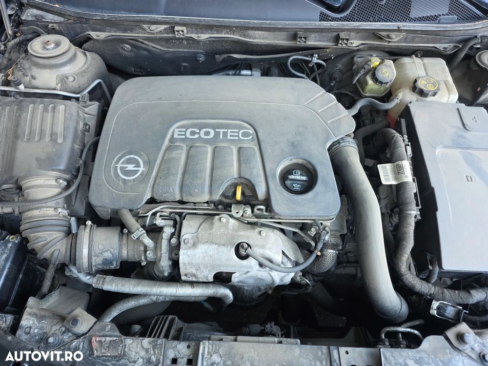 Opel Insignia 1.6 CDTI Aut. Edition - 9